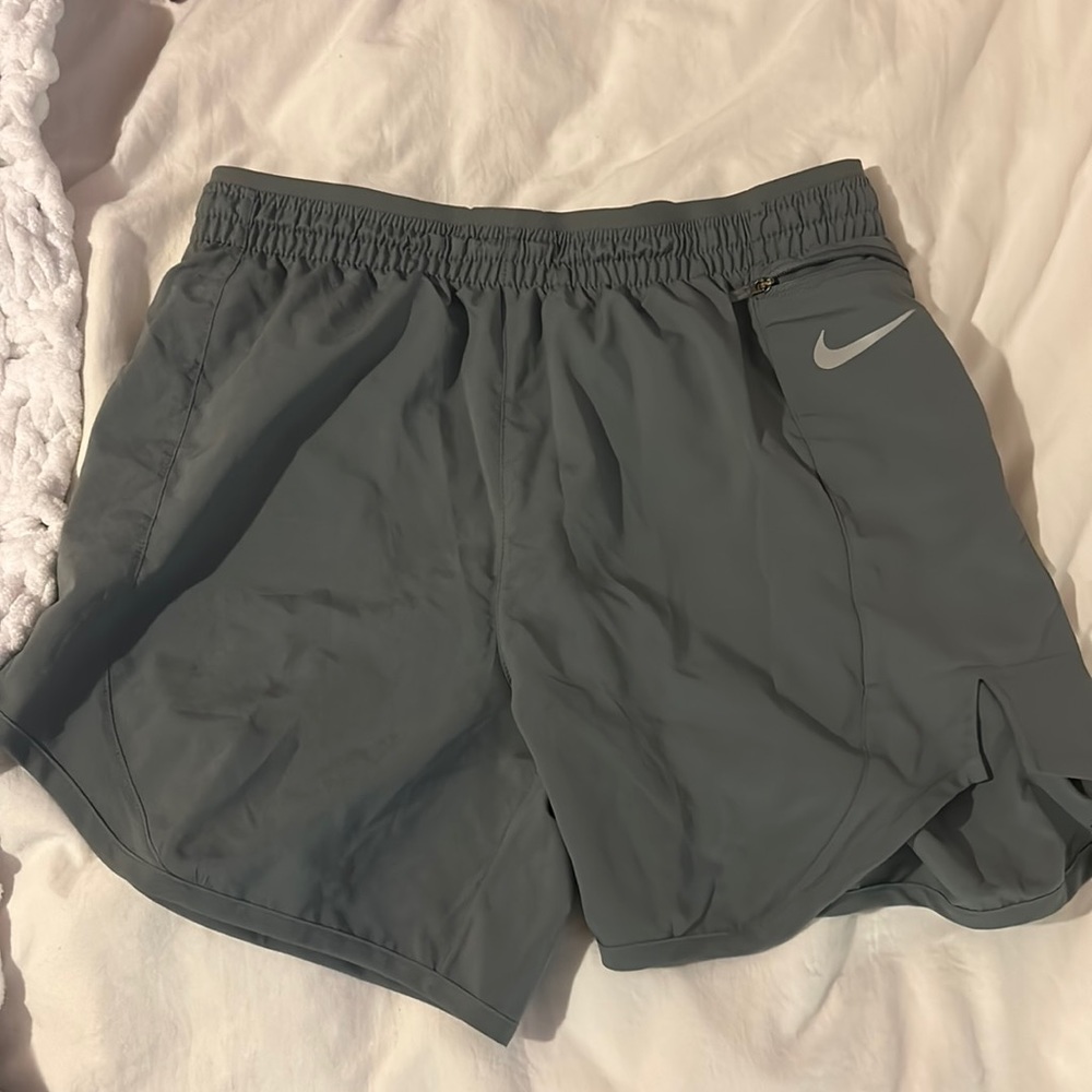 BRAND NEW WITH TAGS Nike sports shorts olive green